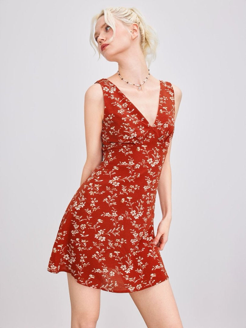 2026 Summer New Floral Print V-Neck Dress for Women - Fresh, Elegant, and Stylish