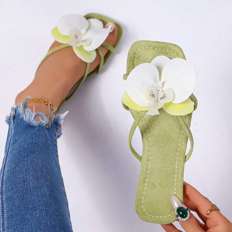New summer bohemian square-toe sandals, flat, floral, lightweight, strappy beach sandals for women